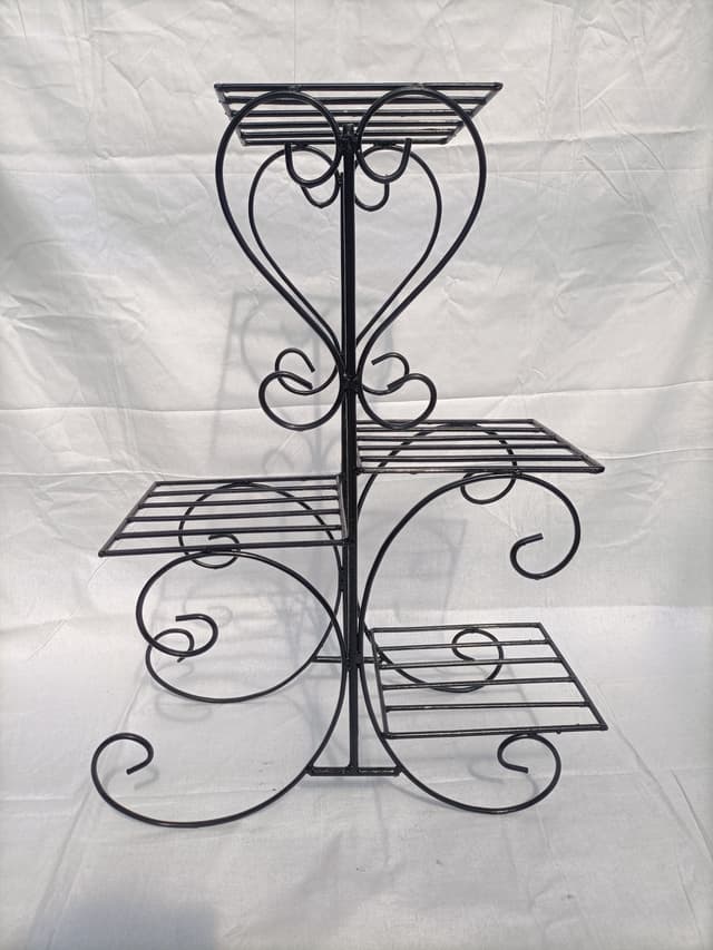 4 Pots Metal Flower Stand - View 1