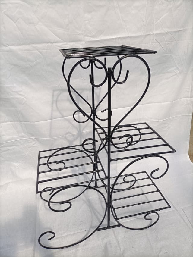 4 Pots Metal Flower Stand - View 2