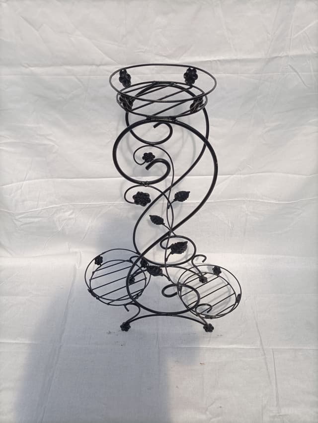 S-Shape Flower Pot Stand - View 2