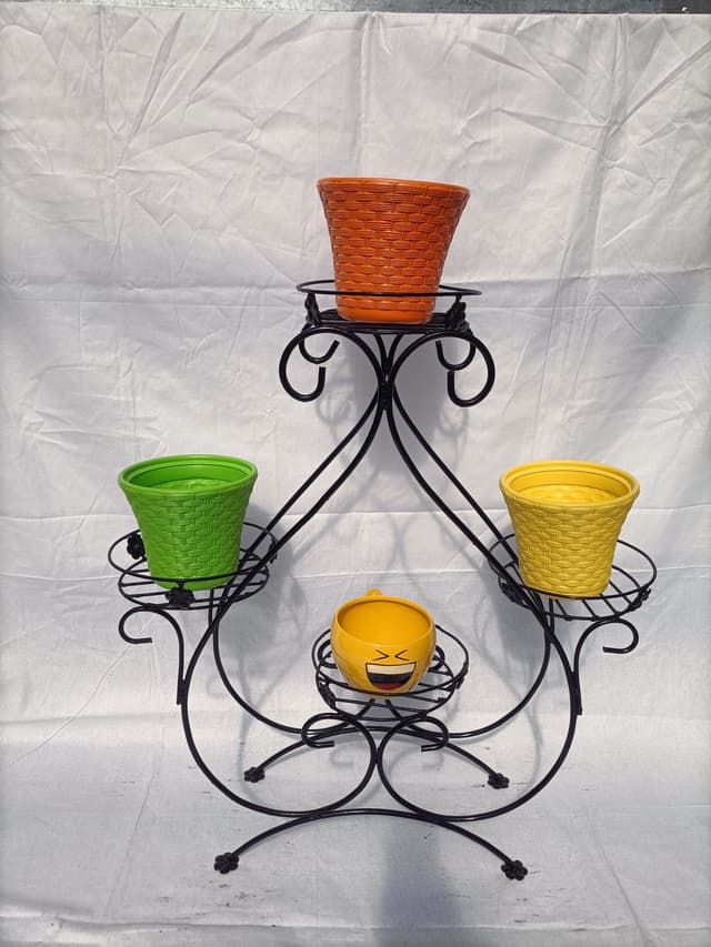 4 Pots Metal Flower Stand - View 2